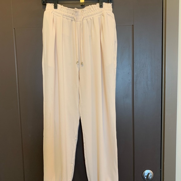 Entro Cream Jogger Style Pants - Picture 1 of 8